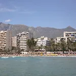 Aparthotel Puerto Azul